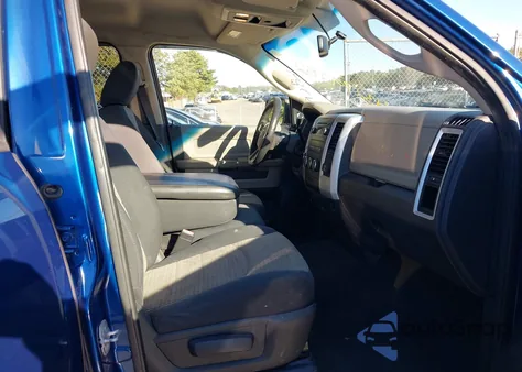 2010 Dodge Ram 1500 Slt/Sport/Trx из США, поврежденный, VIN 1D7RV1GT9AS145340